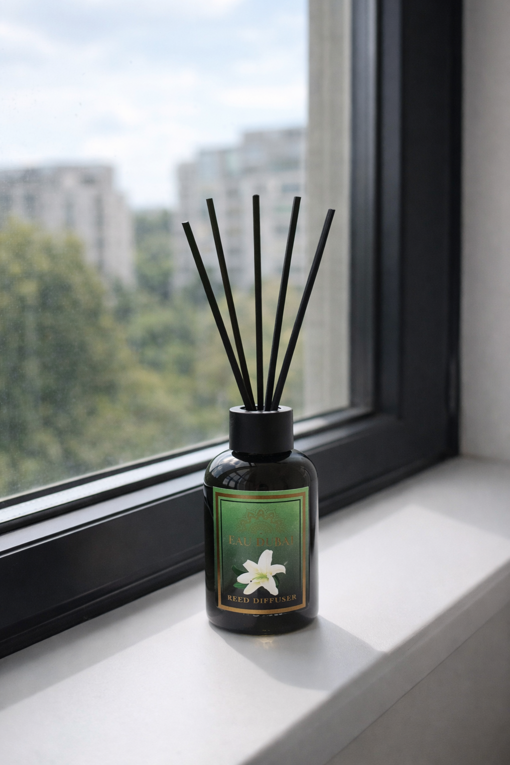 Odorizant de Camera cu betisoare , Eau Dubai Lilium, 110ml,